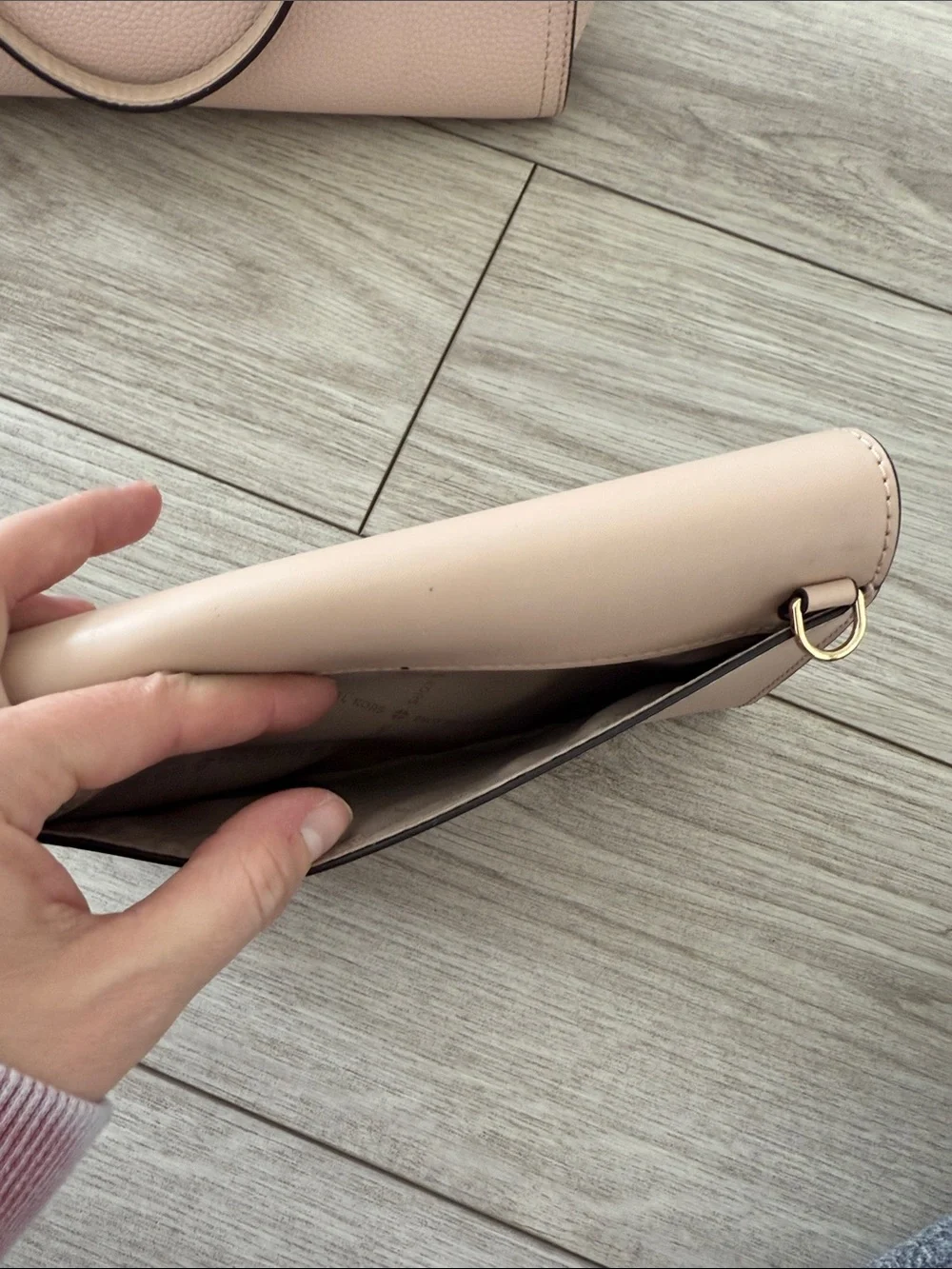 Michael Kors Blush Pink Pebbled Leather Tote with Matching Clutch wallet - Picture 5 of 11